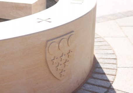 Lockhard garden engraved fountain with ratcliffe college badge